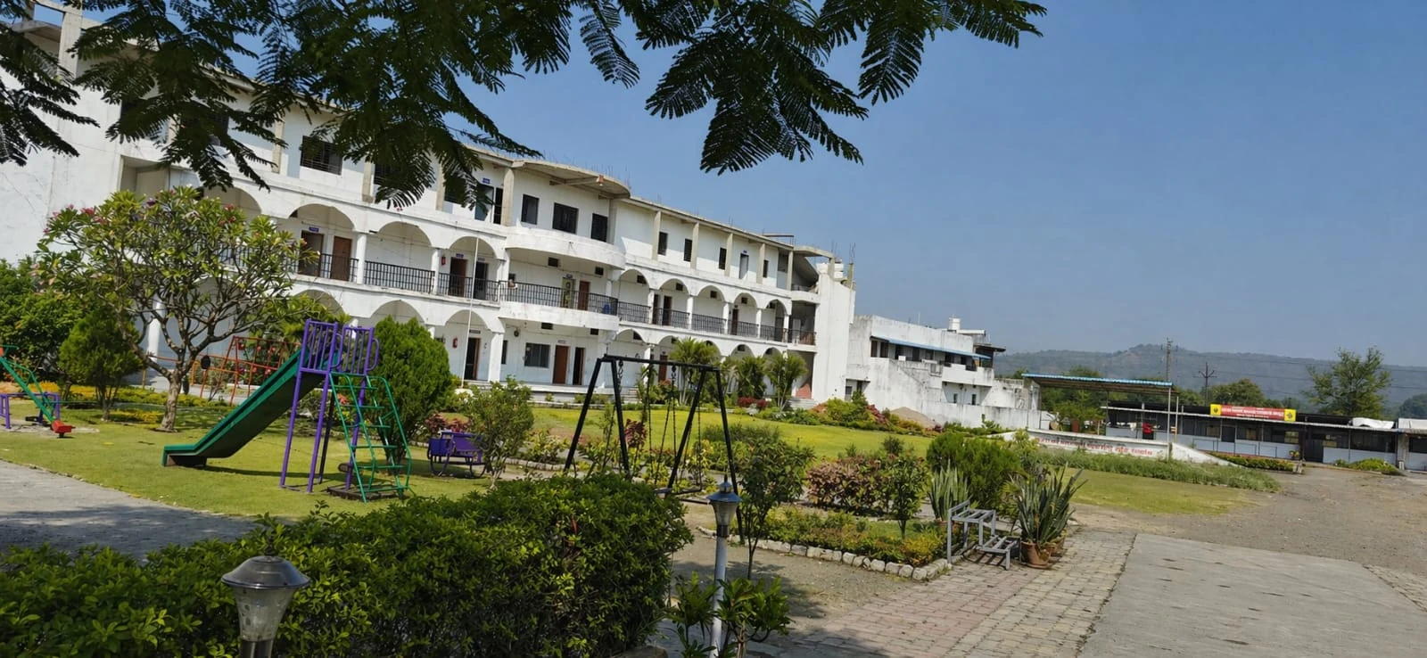 Front view of Sunita Nursing School campus